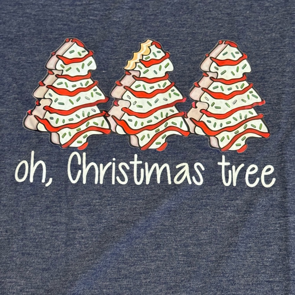 Blue Christmas Tree Graphic T-Shirt Women’s PTP 21” NWOT - Picture 2 of 3